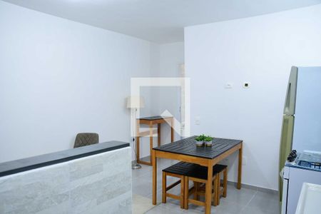 Sala de casa para alugar com 1 quarto, 31m² em Jardim Colibri, Cotia