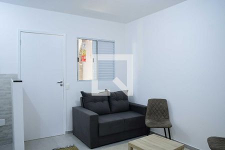 Sala e cozinha de casa para alugar com 1 quarto, 31m² em Jardim Colibri, Cotia