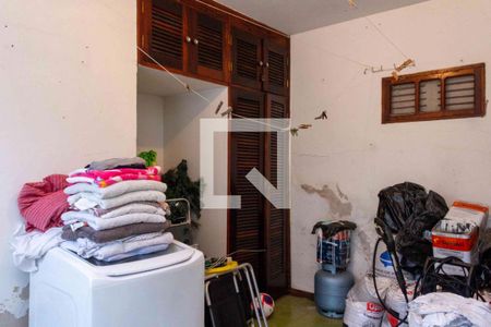 Escritório de casa para alugar com 5 quartos, 580m² em Jardim Virginia, Guarujá