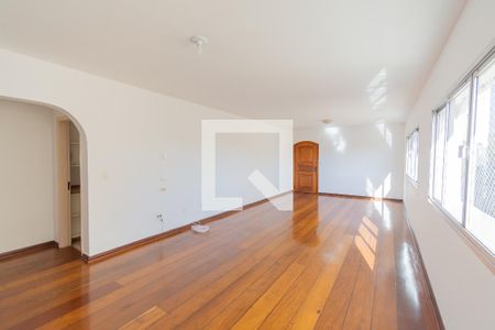Sala de apartamento para alugar com 4 quartos, 150m² em Bosque, Campinas