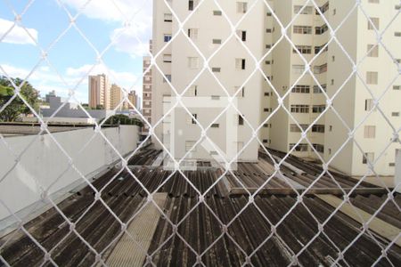 Vista da Sacada da Sala de apartamento à venda com 1 quarto, 45m² em Vila Itapura, Campinas