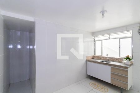 Cozinha  de casa para alugar com 1 quarto, 50m² em Jardim Previdência, São Paulo