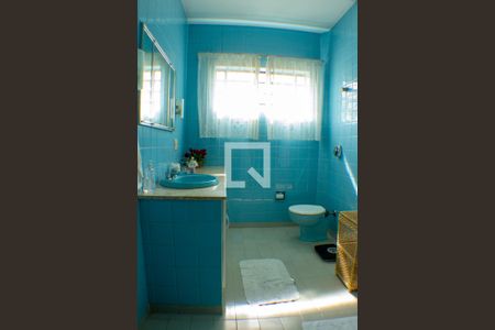 Banheiro de casa à venda com 3 quartos, 290m² em Vila do Bosque, São Paulo
