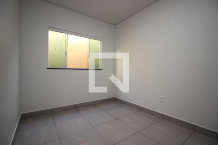 Dormitório de casa para alugar com 1 quarto, 40m² em Taguatinga Norte (taguatinga), Brasília