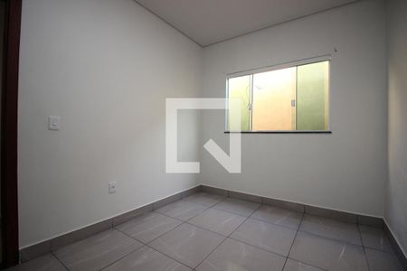 Dormitório de casa para alugar com 1 quarto, 40m² em Taguatinga Norte (taguatinga), Brasília