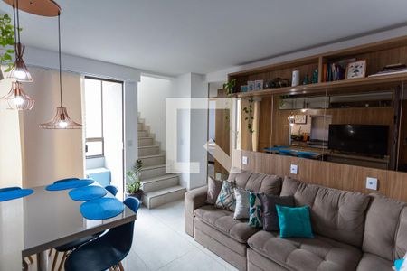 Sala 1 de apartamento para alugar com 2 quartos, 91m² em Floresta, Belo Horizonte