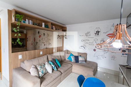 Sala 1 de apartamento para alugar com 2 quartos, 91m² em Floresta, Belo Horizonte