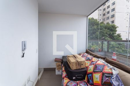Sala 2 de apartamento para alugar com 2 quartos, 91m² em Floresta, Belo Horizonte