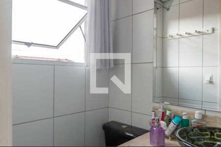 Banheiro da Suíte de casa de condomínio à venda com 3 quartos, 126m² em Demarchi, São Bernardo do Campo