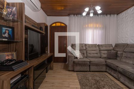 Sala de casa à venda com 3 quartos, 200m² em Jardim Carvalho, Porto Alegre