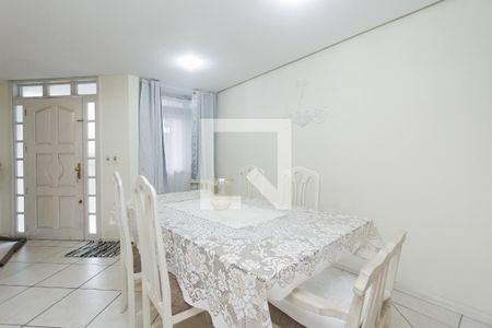 Sala de casa à venda com 3 quartos, 120m² em Sarandi, Porto Alegre