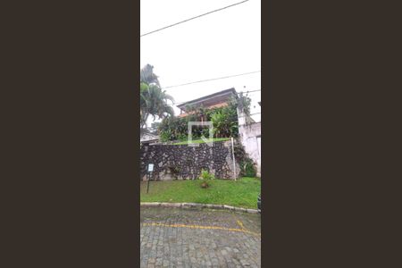 Casa de condomínio à venda com 553m², 4 quartos e 8 vagas