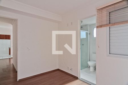 Suíte de apartamento à venda com 2 quartos, 57m² em Parque Maria Domitila, São Paulo