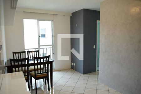 Sala de apartamento para alugar com 2 quartos, 45m² em Jardim da Gloria, Cotia