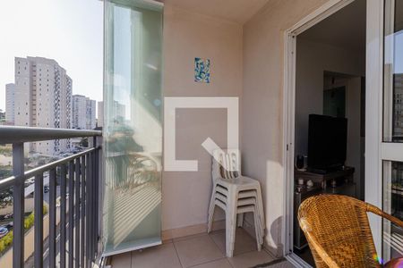 Sacada de apartamento à venda com 3 quartos, 59m² em Jardim Celeste, São Paulo