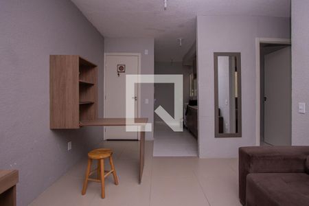 Sala de apartamento para alugar com 2 quartos, 42m² em Mário Quintana, Porto Alegre