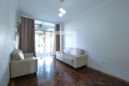 Sala 1 de casa à venda com 4 quartos, 250m² em Azenha, Porto Alegre