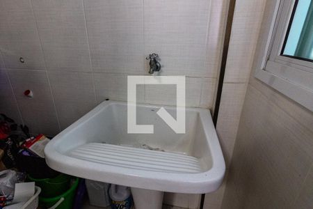 Apartamento para alugar com 76m², 2 quartos e 2 vagas Apartamento para alugar com 76m², 2 quartos e 2 vagasDetalhe da área de serviço