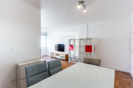 Sala de apartamento para alugar com 3 quartos, 91m² em Vila Nova Conceição, São Paulo