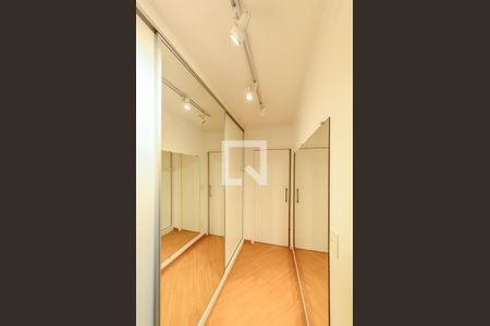 Closet da suíte de apartamento para alugar com 3 quartos, 112m² em Centro, Campinas