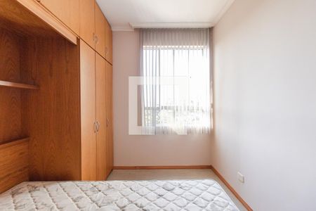 Quarto 1 de apartamento para alugar com 3 quartos, 83m² em Portão, Curitiba