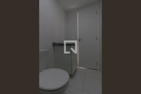 Banheiro de apartamento para alugar com 2 quartos, 35m² em Vila Prudente, São Paulo