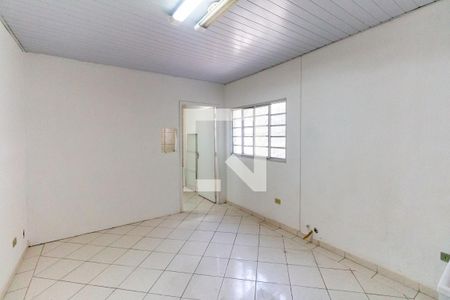 Cozinha de apartamento para alugar com 1 quarto, 25m² em Vila Brasilina, São Paulo