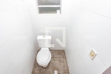 Banheiro de apartamento para alugar com 1 quarto, 25m² em Vila Brasilina, São Paulo