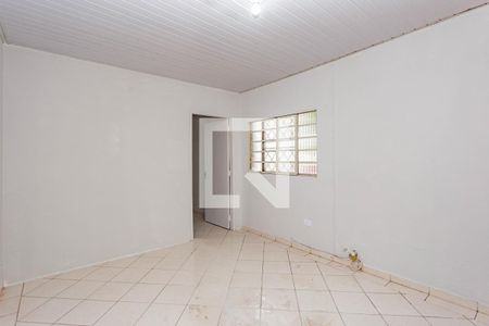 Cozinha de apartamento para alugar com 1 quarto, 25m² em Vila Brasilina, São Paulo