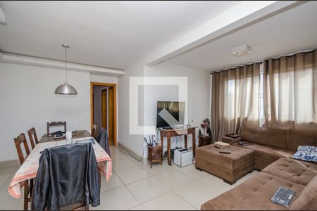 Sala de apartamento à venda com 4 quartos, 100m² em Padre Eustáquio, Belo Horizonte