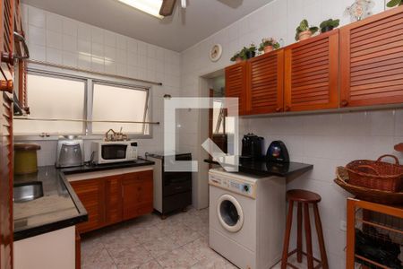 Apartamento para alugar com 120m², 4 quartos e 1 vaga Apartamento para alugar com 120m², 4 quartos e 1 vagaCozinha
