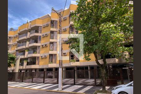 Apartamento para alugar com 120m², 4 quartos e 1 vaga Apartamento para alugar com 120m², 4 quartos e 1 vagaFachada
