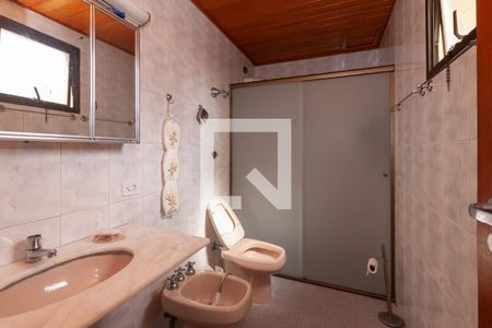 Apartamento para alugar com 120m², 4 quartos e 1 vaga Apartamento para alugar com 120m², 4 quartos e 1 vagaSuíte - Banheiro