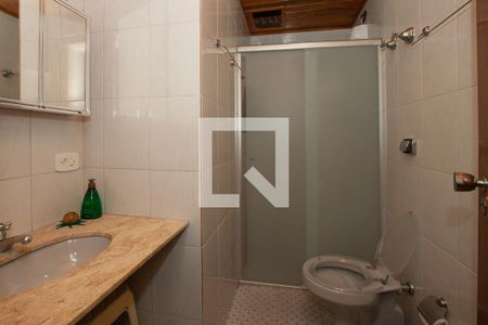 Apartamento para alugar com 120m², 4 quartos e 1 vaga Apartamento para alugar com 120m², 4 quartos e 1 vagaBanheiro