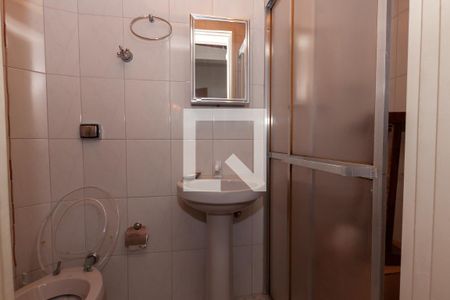 Apartamento para alugar com 120m², 4 quartos e 1 vaga Apartamento para alugar com 120m², 4 quartos e 1 vagaÁrea de Serviço - Banheiro