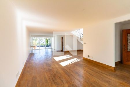 Sala de Estar de casa à venda com 4 quartos, 600m² em Cambuci, São Paulo