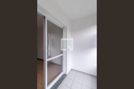 Varanda de apartamento à venda com 3 quartos, 64m² em Nonoai, Porto Alegre