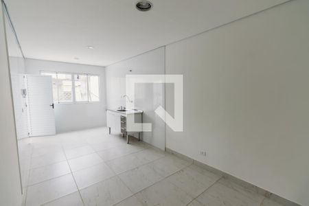 Sala Cozinha de apartamento para alugar com 2 quartos, 60m² em Bom Retiro, São Paulo