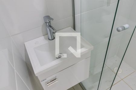 Banheiro 1 Pia de apartamento para alugar com 2 quartos, 60m² em Bom Retiro, São Paulo