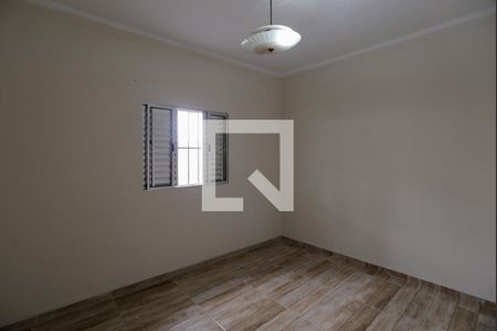 Quarto 1 de casa para alugar com 2 quartos, 85m² em Vila Centenário, São Paulo