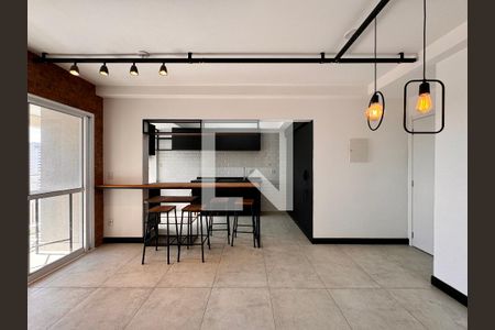 Sala de apartamento à venda com 2 quartos, 66m² em Vila Bastos, Santo André