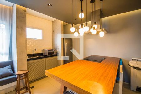 Apartamento para alugar com 48m², 1 quarto e 1 vaga Apartamento para alugar com 48m², 1 quarto e 1 vagaÁrea comum - Salão de festas