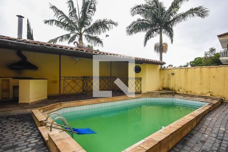 Piscina de casa à venda com 4 quartos, 600m² em Jardim Leonor, São Paulo