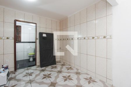 Cozinha de apartamento à venda com 3 quartos, 37m² em Jardim Floresta, Porto Alegre