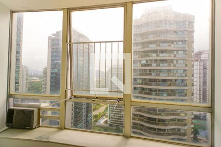 Suíte de apartamento para alugar com 2 quartos, 85m² em Barra da Tijuca, Rio de Janeiro
