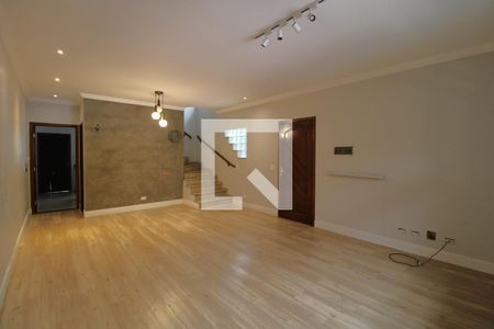 Sala de casa à venda com 3 quartos, 158m² em Interlagos, São Paulo