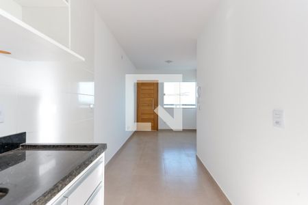 Sala e cozinha de apartamento para alugar com 2 quartos, 40m² em Vila Gustavo, São Paulo