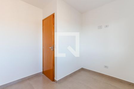 Quarto 1 de apartamento para alugar com 2 quartos, 40m² em Vila Gustavo, São Paulo