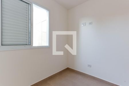 Quarto 2 de apartamento para alugar com 2 quartos, 40m² em Vila Gustavo, São Paulo