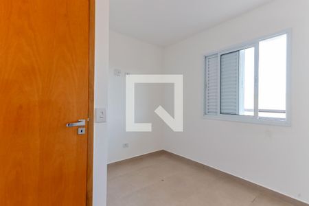 Quarto 1 de apartamento para alugar com 2 quartos, 40m² em Vila Gustavo, São Paulo